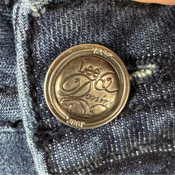 Lee Slender Secret Lower on the Waist Straight Leg Fleur de Lis Jeans Size 16 - Picture 7 of 10